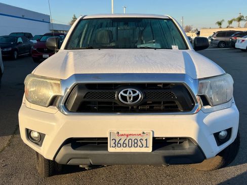 Used 2015 Toyota Tacoma PreRunner image 6