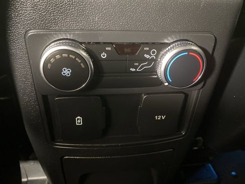 Used 2023 Ford Explorer ST-Line image 16