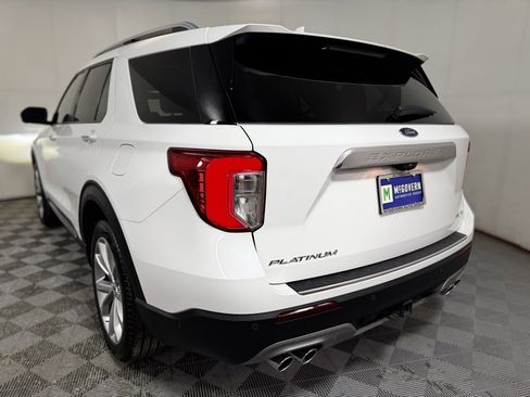 Used 2022 Ford Explorer Platinum image 4