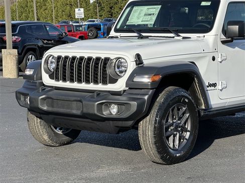 New 2025 Jeep Wrangler Sport S image 33