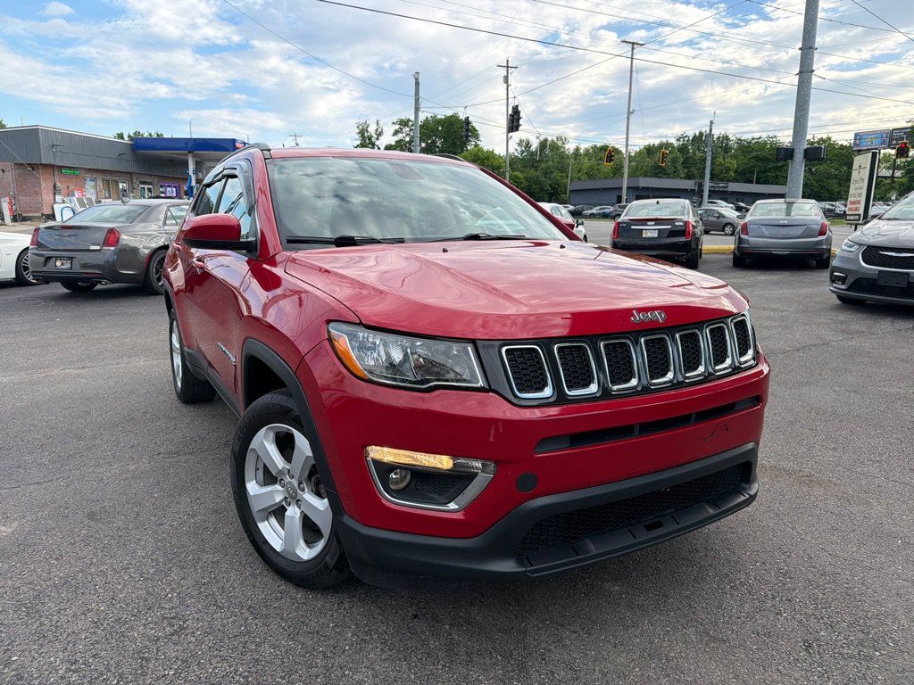 Used 2021 Jeep Compass Latitude w/ Convenience Group AWD/4WD image 3