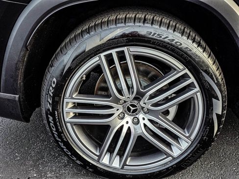 New 2025 Mercedes-Benz GLS 450 4MATIC image 8