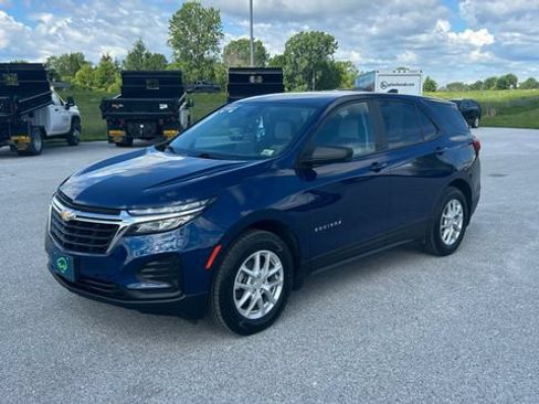 Certified 2023 Chevrolet Equinox LS w/ LS Convenience Package AWD/4WD image 7