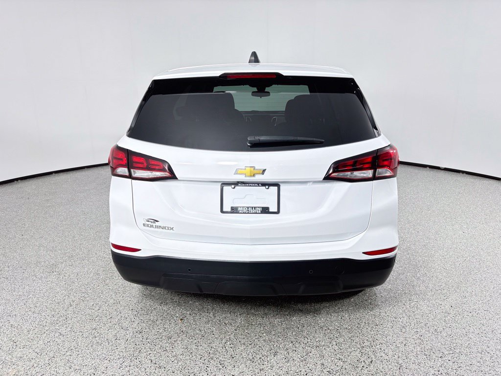 Used 2024 Chevrolet Equinox LS w/ LS Convenience Package FWD image 5