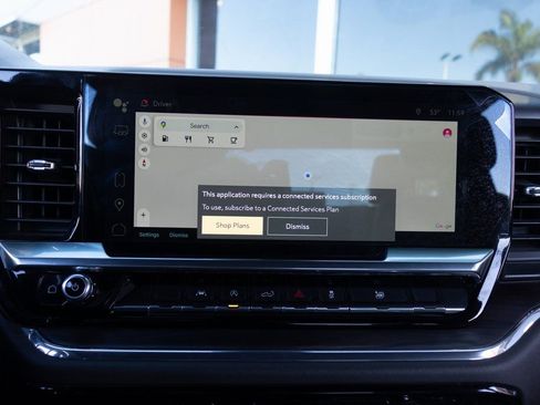 Used 2023 GMC Sierra 1500 SLT image 35