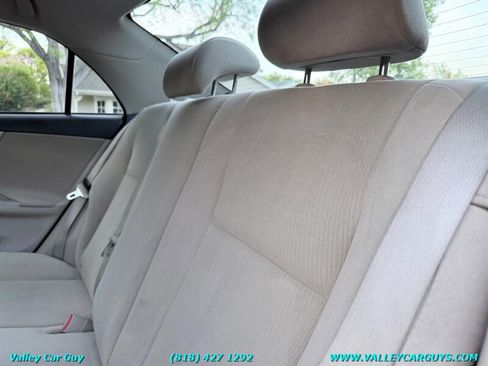 Used 2013 Toyota Corolla LE w/ Premium Pkg image 21