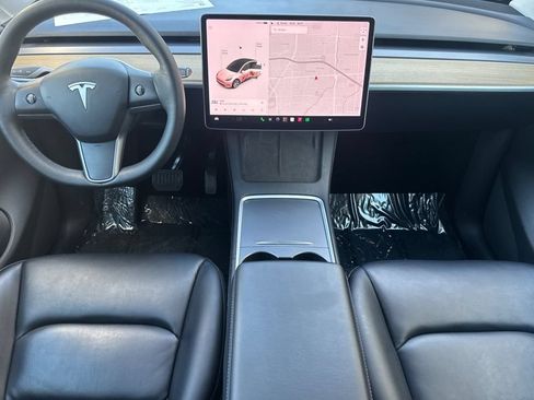 Used 2021 Tesla Model Y Long Range AWD/4WD image 12