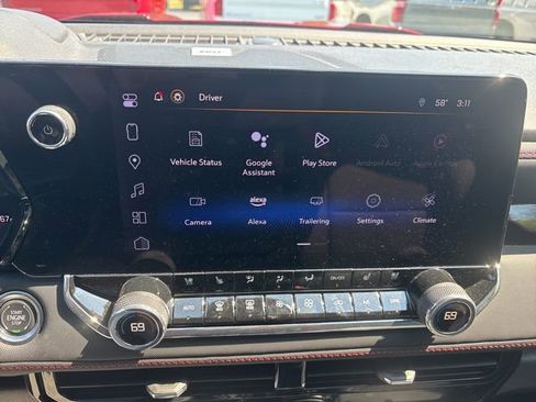 Used 2024 Chevrolet Colorado Z71 w/ Z71 Convenience Package 2 image 44