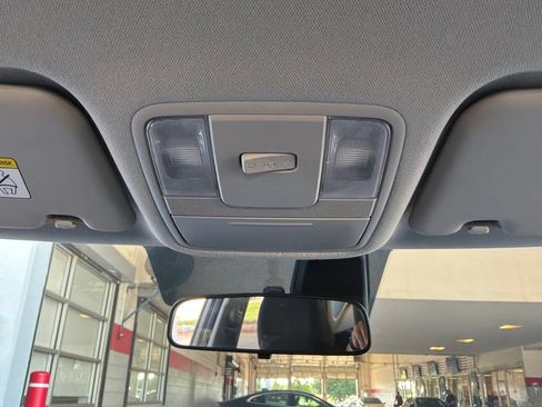 Used 2025 Kia Soul LX w/ LX Technology Package FWD image 14