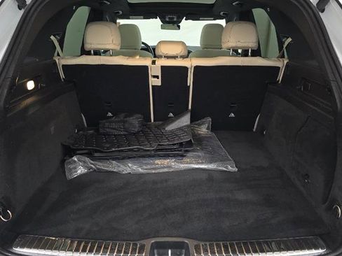 Used 2024 Mercedes-Benz GLE 450e 4MATIC w/ AMG Line Exterior image 14