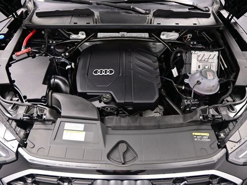 Used 2024 Audi Q5 2.0T Premium w/ Convenience Package AWD/4WD image 46