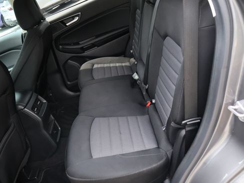 Used 2023 Ford Edge SE w/ Black Appearance Package AWD/4WD image 13