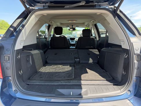Used 2017 Chevrolet Equinox LT w/ Convenience Package FWD image 11