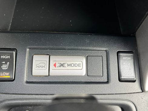 Used 2016 Subaru Forester 2.5i Touring w/ Popular Package #2 image 19