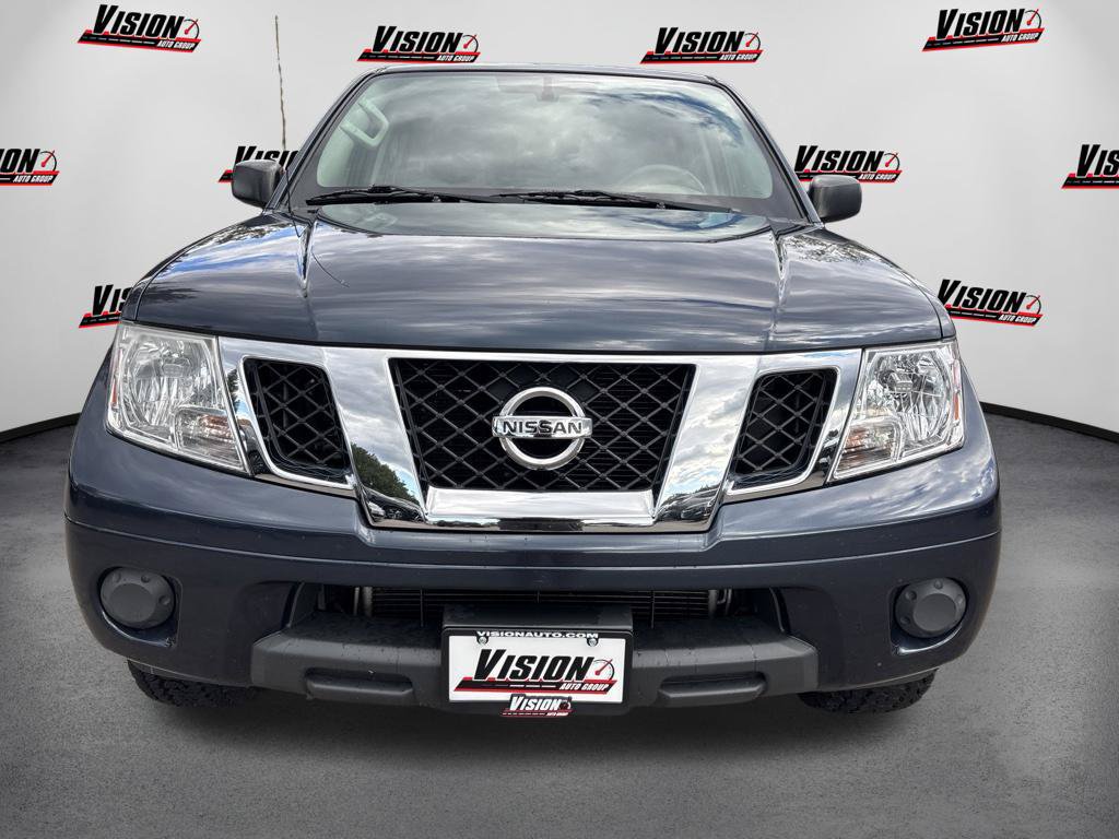 Used 2019 Nissan Frontier SV AWD/4WD image 2
