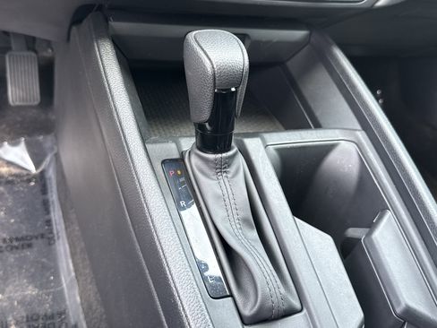Certified 2025 Honda Accord LX image 31