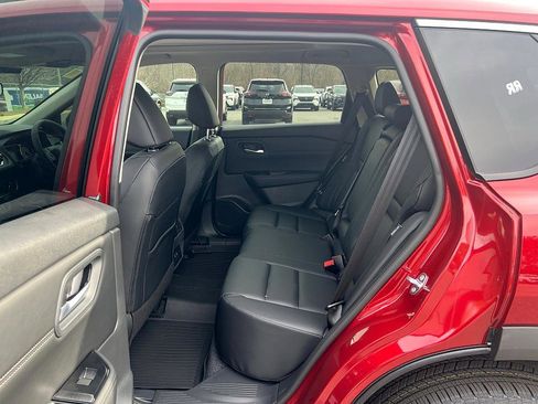 New 2026 Nissan Rogue SV image 28