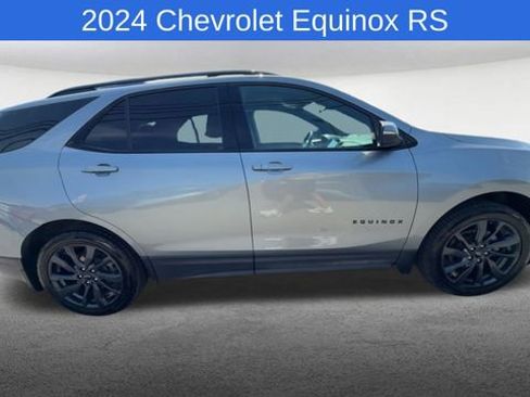 Used 2024 Chevrolet Equinox RS w/ RS Leather Package AWD/4WD image 10