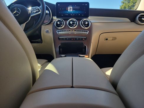 Certified 2020 Mercedes-Benz GLC 300 4MATIC image 16