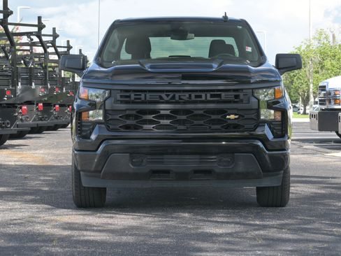 Used 2025 Chevrolet Silverado 1500 Custom AWD/4WD image 28