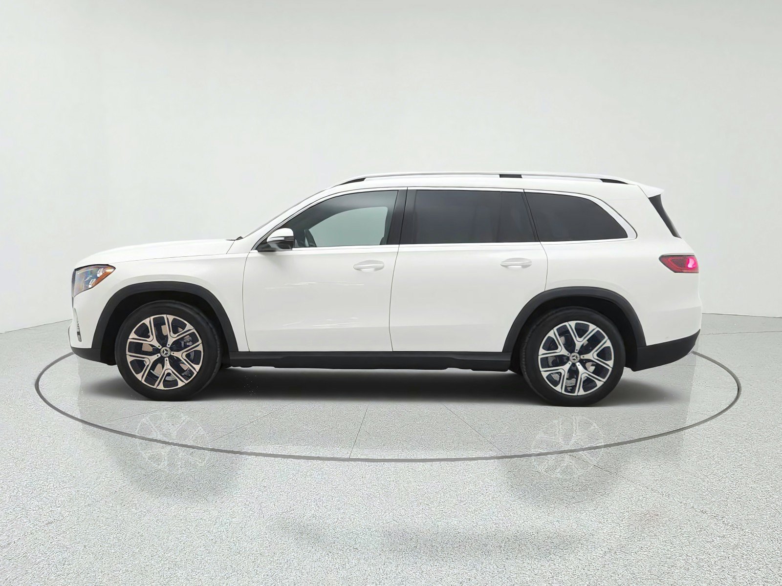 New 2027 Mercedes-Benz GLS 450 4MATIC image 8