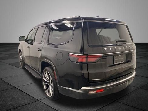 Used 2022 Jeep Wagoneer Series II w/ Premium Group I AWD/4WD image 4