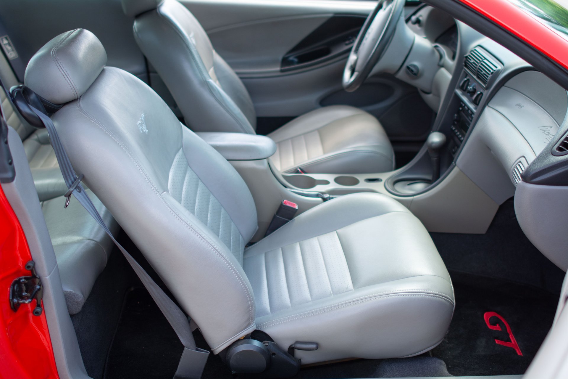 Used 2001 Ford Mustang GT RWD image 33