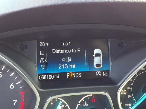 Used 2018 Ford Escape SE image 33