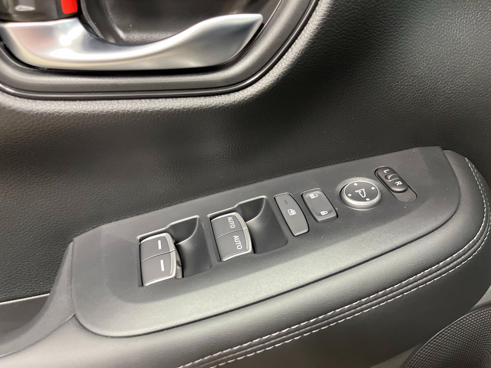 New 2027 Honda HR-V EX-L image 12