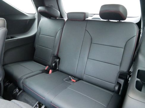 New 2026 Chevrolet Traverse RS image 16