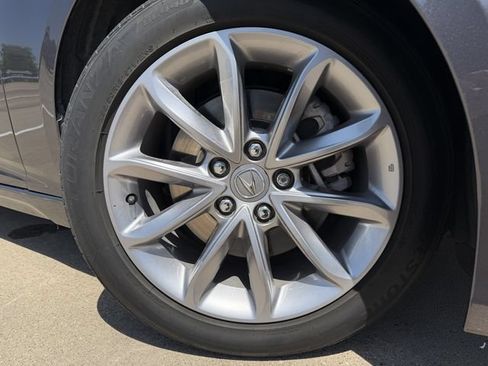 Used 2023 Acura TLX FWD image 9
