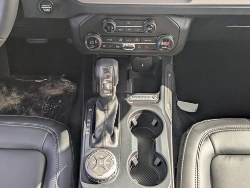 New 2026 Ford Bronco Outer Banks image 20