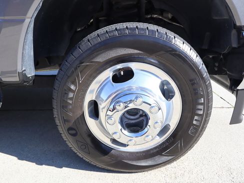 Used 2021 Ford F350 Lariat w/ Lariat Ultimate Package image 34