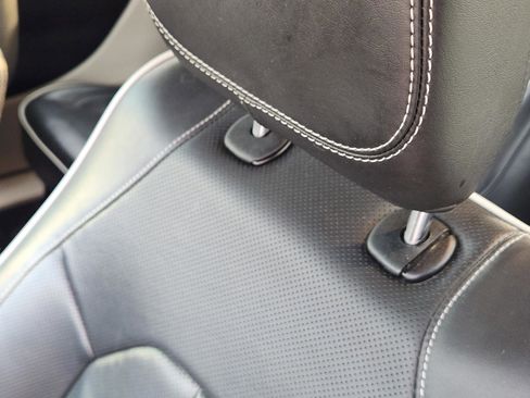 Used 2022 Chrysler Pacifica Limited image 7