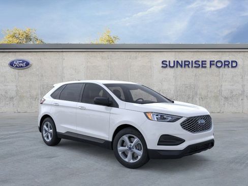 New 2024 Ford Edge SE image 7