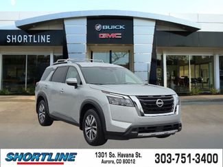Used 2025 Nissan Pathfinder SL AWD/4WD video 1