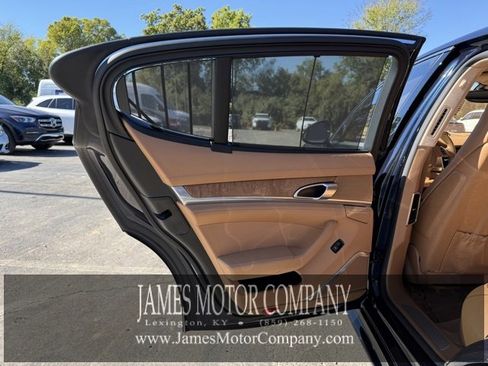 Used 2016 Porsche Panamera Turbo image 22