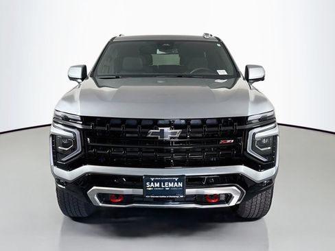 Used 2026 Chevrolet Tahoe Z71 w/ Comfort Package AWD/4WD image 2
