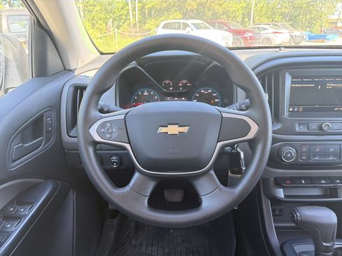 Used 2019 Chevrolet Colorado W/T w/ WT Convenience Package AWD/4WD image 14