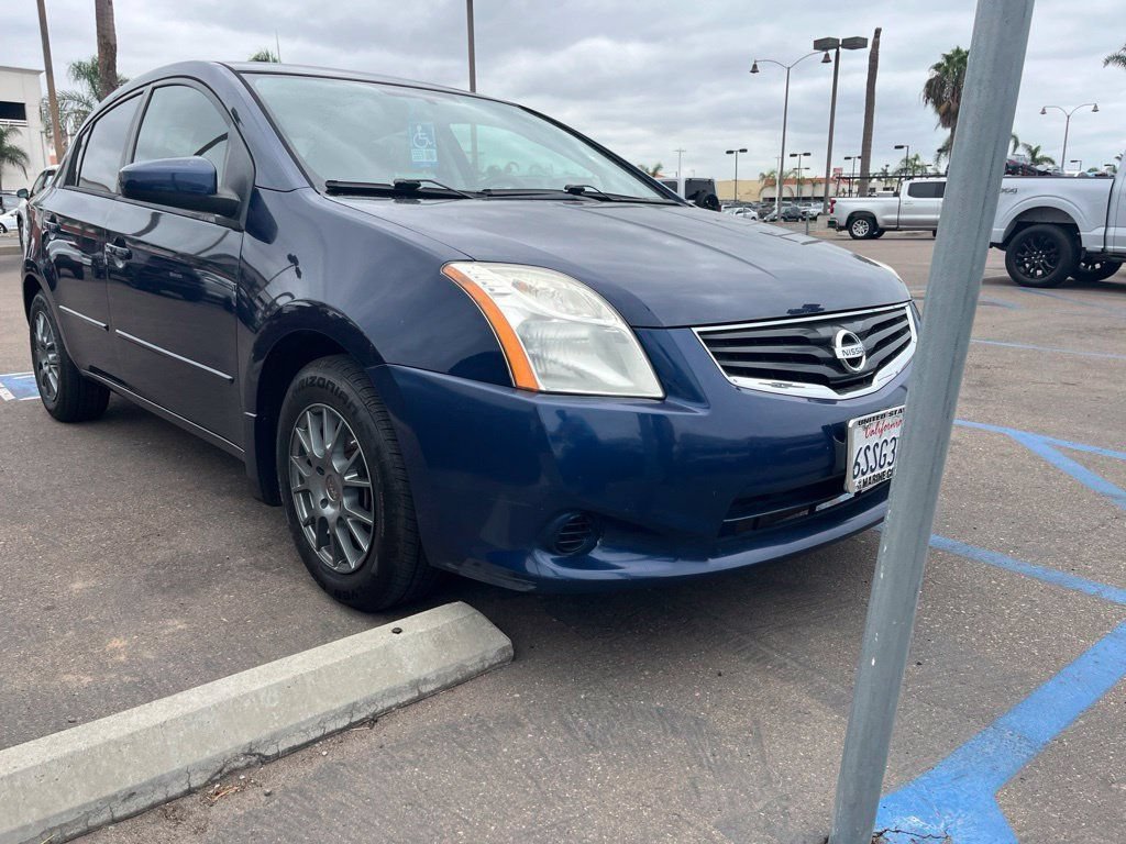 Used 2012 Nissan Sentra 2.0 FWD image 1