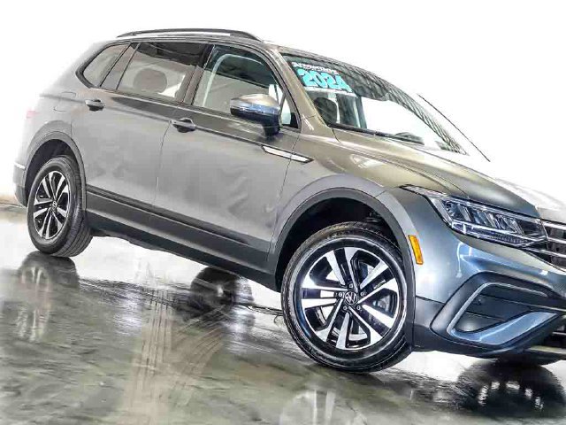 Used 2024 Volkswagen Tiguan S AWD/4WD image 5