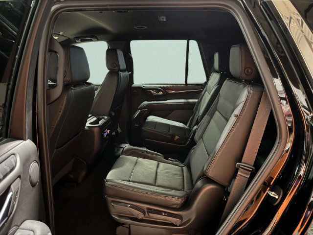 Used 2024 GMC Yukon Denali AWD/4WD image 26