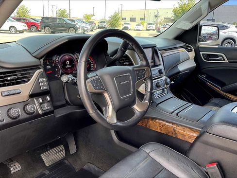 Used 2016 GMC Yukon Denali w/ Open Road Package image 18