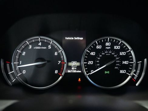 Used 2018 Acura TLX w/ Technology Package FWD image 17