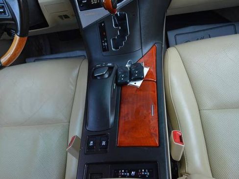 Used 2011 Lexus RX 350 AWD w/ Premium Pkg image 29