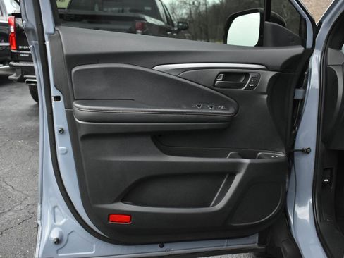 Used 2022 Honda Passport TrailSport image 11