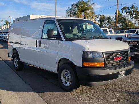 New 2025 GMC Savana 2500 w/ Driver Convenience Package image 9
