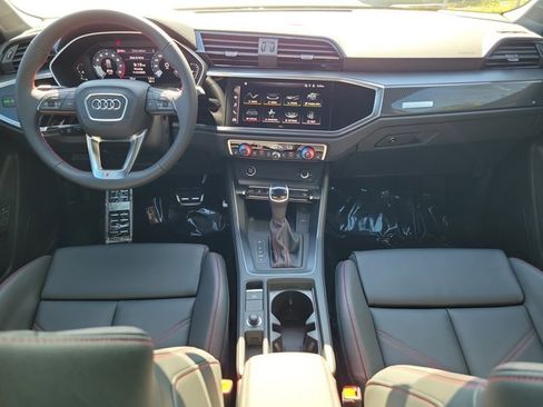 New 2025 Audi Q3 2.0T Premium Plus image 2