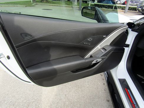 Used 2019 Chevrolet Corvette Grand Sport image 11