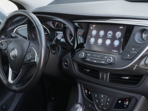 Used 2020 Buick Envision Essence w/ Experience Buick Package FWD image 10